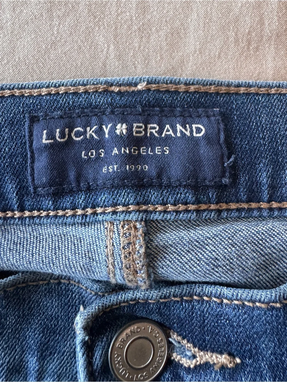 Lucky Brand Distressed Cropped Blue Ankle Jeans
